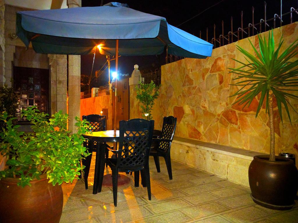 St Thomas Home'S Guesthouse - Jerusalem Eksteriør billede